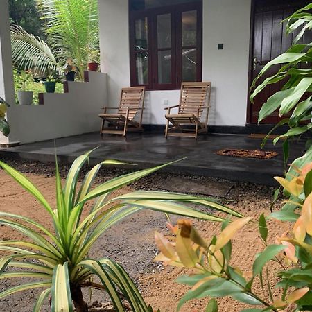 Manju Homestay Sigiriya Exteriér fotografie