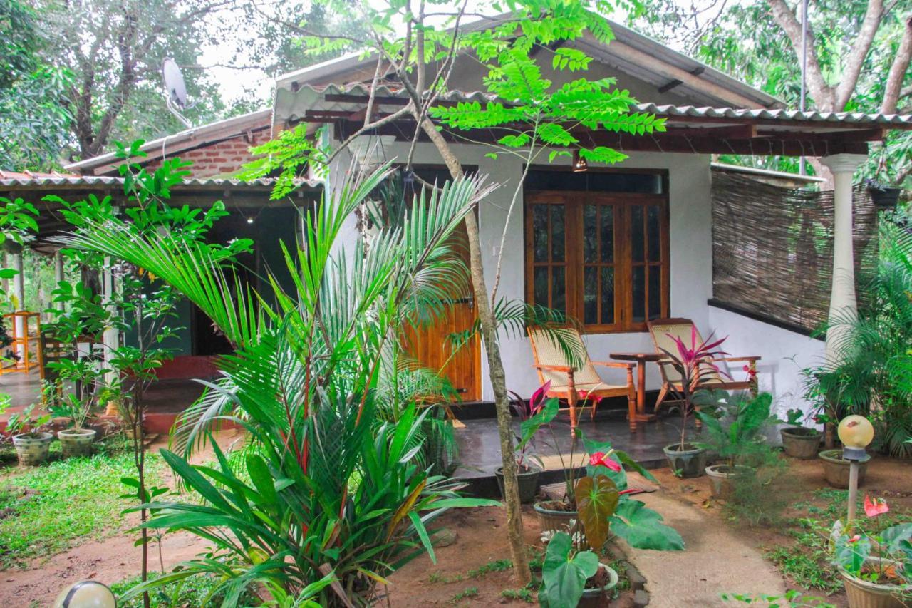 Manju Homestay Sigiriya Exteriér fotografie