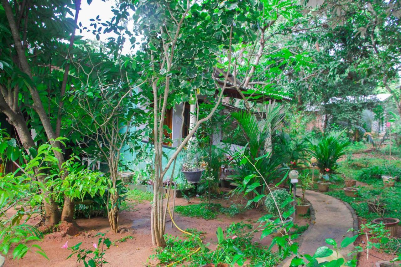 Manju Homestay Sigiriya Exteriér fotografie